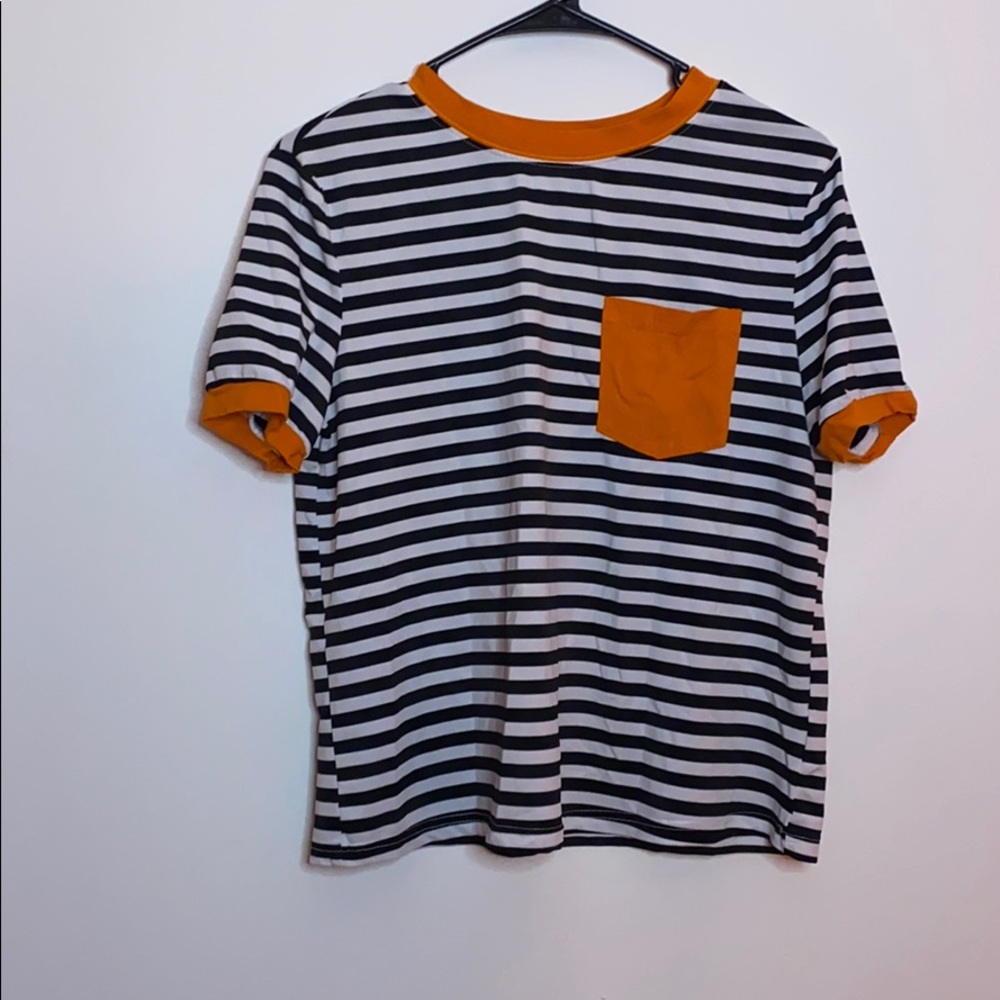 Striped short sleeve shirt